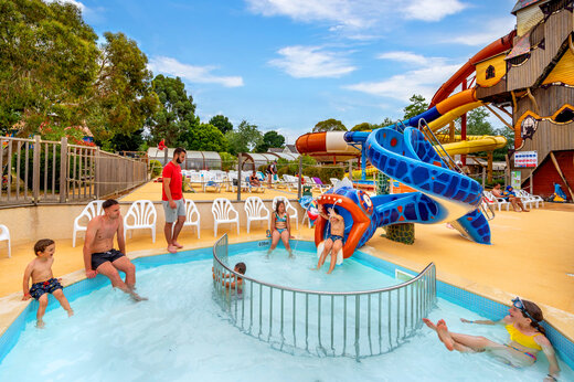 Außenpool, Rutschen und Wasserspiele für Kinder auf CAPFUN An Trest in SARZEAU (56).