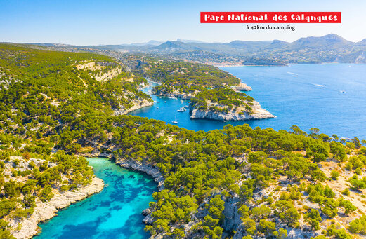 Calanques National Park, coastal landscapes and turquoise waters to visit near Marseille.