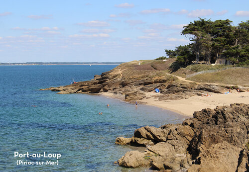 Felsstrand von Port-au-Loup in Piriac-sur-Mer, ideal zum Schwimmen.