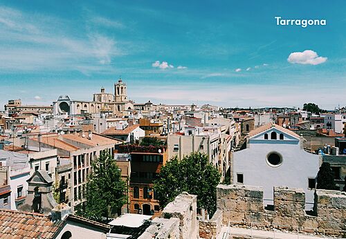 Panoramablick auf die historische Stadt Tarragona, Katalonien, Spanien.