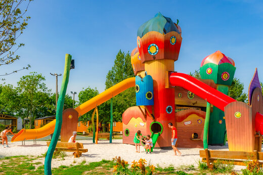 Carabouille playground