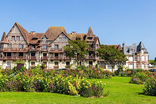 Vakwerk accommodatie op camping CLICOCHIC Brise de Cabourg in Varaville (14).