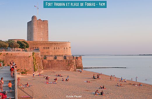 Historisches Fort Vauban und Strand von Fouras, touristischer Ort bei La Rochelle.