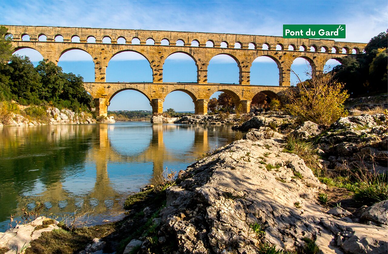 Pont du Gard, aqueduc romain majestueux, � visiter pr�s de N�mes en Occitanie.