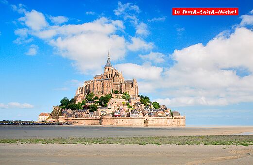 Mont Saint-Michel, mittelalterliche Abtei und Dorf auf seiner Insel in der Normandie.