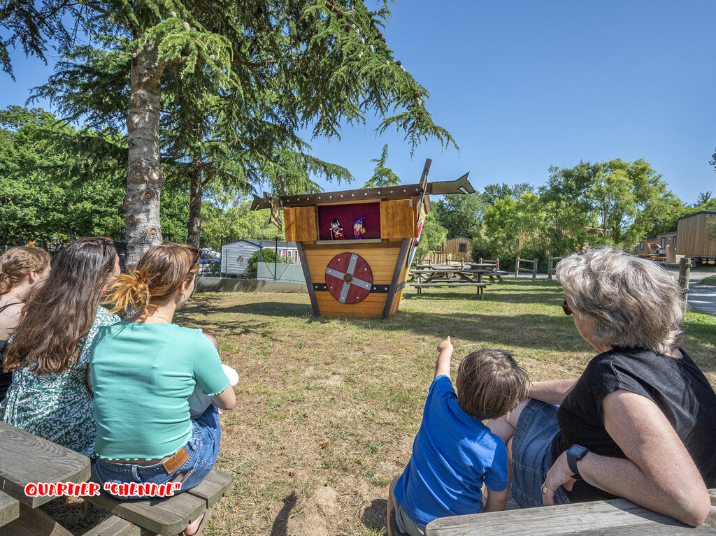 La Chnaie, Camping Pays de la Loire - 33