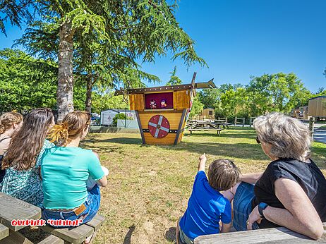 Puppentheater für alle auf dem Campingplatz CAPFUN La Chênaie in PORNIC (44).