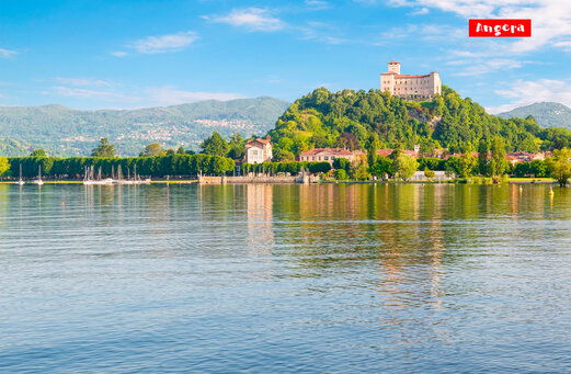 Château Rocca Borromeo d'Angera et lac Majeur, lieu à visiter en Lombardie.
