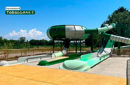 Nouveaux toboggans aquatiques au camping CLICOCHIC Au Clair Ruisseau à Gerstheim (67).