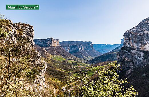 Vercors-Massiv, beeindruckende Berglandschaften und Klippen in der Drôme zu besuchen.