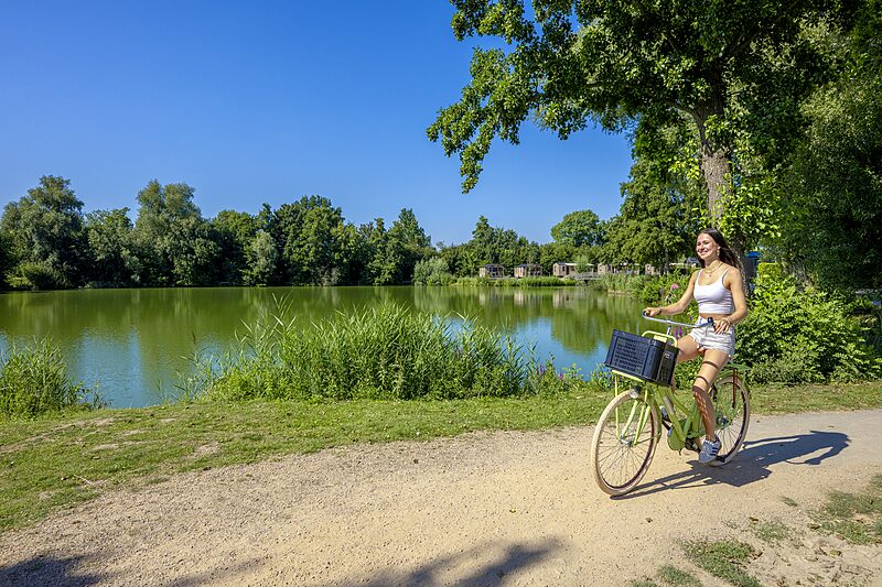 Camping De Rotonde in Enspijk, Wasserpark - Capfun