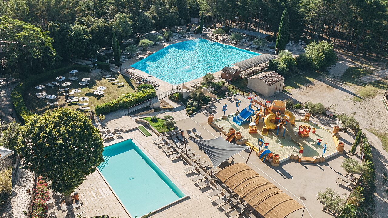 Naturiste Belezy, Campingplatz Provence-Alpes-C�te d'Azur - 43