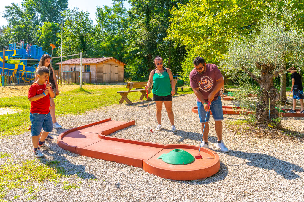 Duravel, Campingplatz Midi Pyrnes - 28