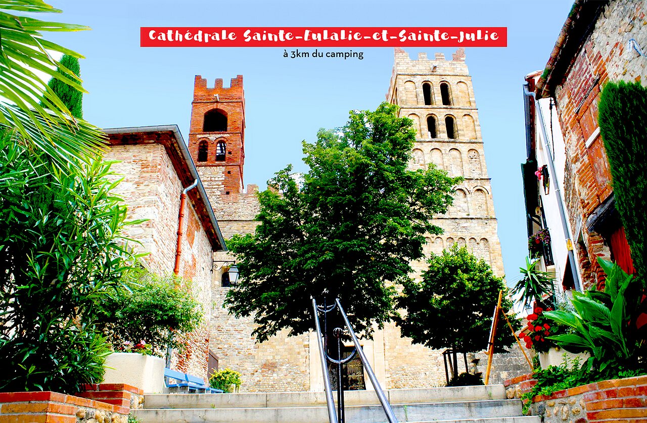 Kathedrale Sainte-Eulalie-et-Sainte-Julie, historisches Denkmal nahe Elne zu besichtigen.