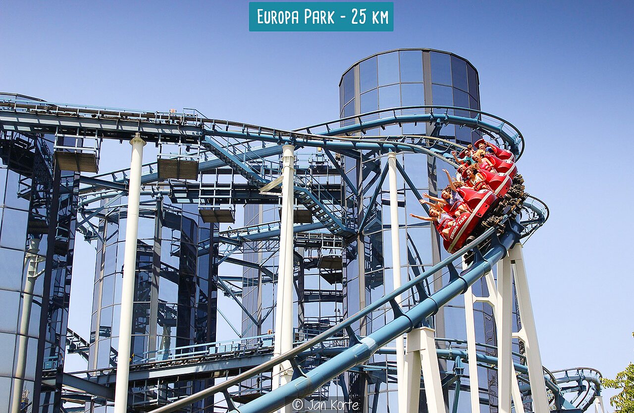 Spektakul�re Achterbahn im Europa Park, einem Freizeitpark nahe Erstein.
