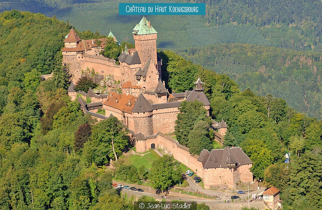 Schloss Haut Koenigsbourg, historisches Denkmal zu besuchen im Elsass.