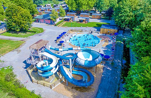 Waterpark op camping VAGUES OCEANES Lac d'Erstein in Erstein (67).