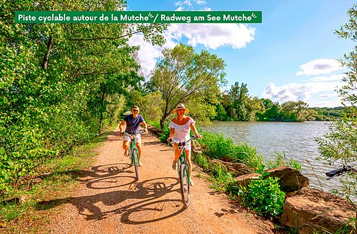 Piste cyclable autour de l'étang de la Mutche, lieu à visiter près du camping.