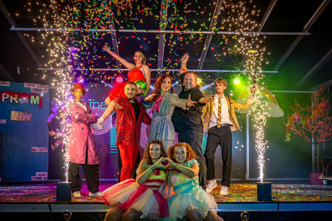 Lively animation show with confetti and sparks at CAPFUN F�erix, MARSEILLAN PLAGE.