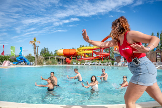 Au�enpool mit Aquagym auf Camping CAPFUN F�erix in MARSEILLAN PLAGE (34).