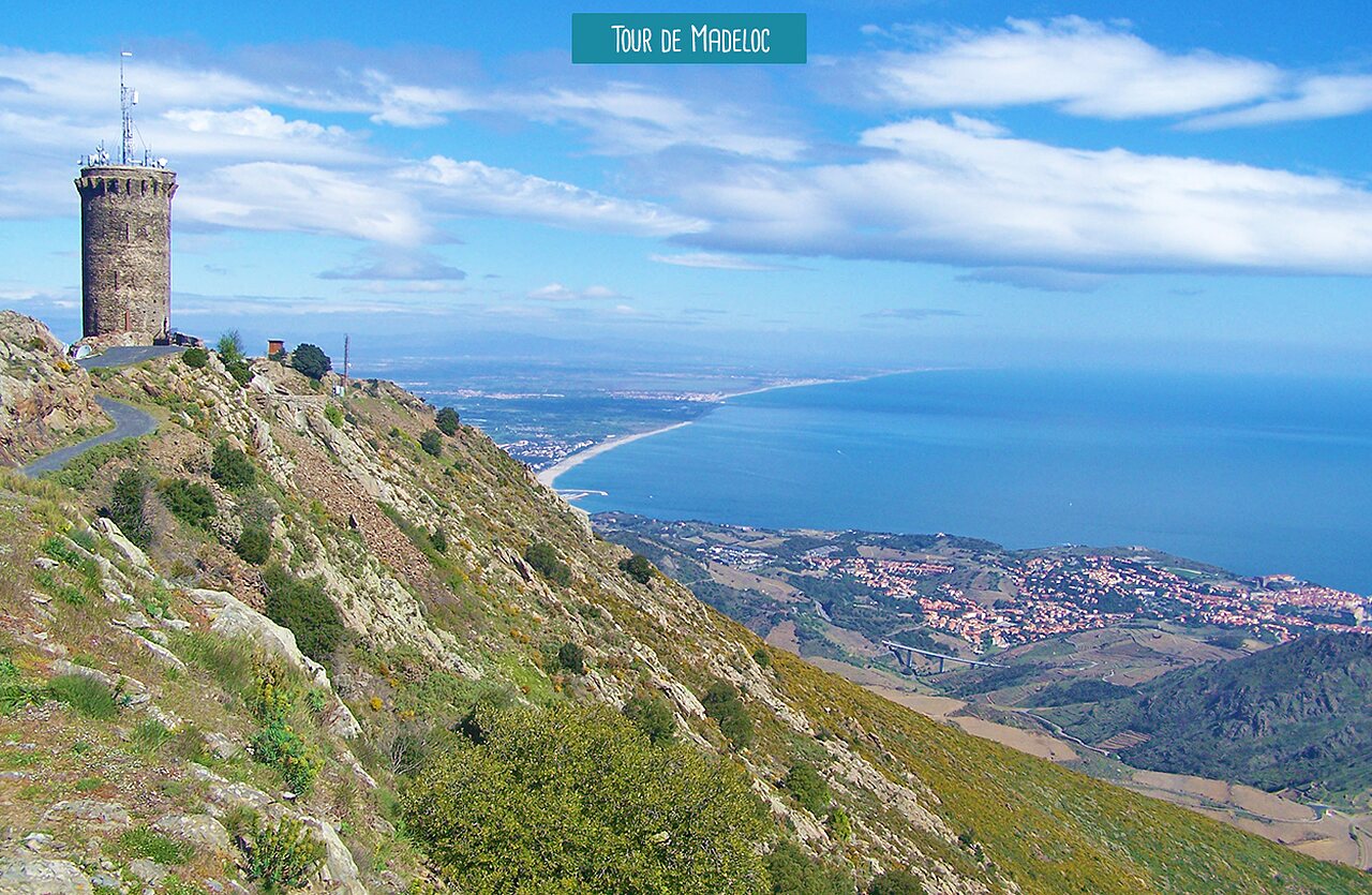 Turm von Madeloc, Panoramablick auf Argel�s-sur-Mer und die C�te Vermeille.