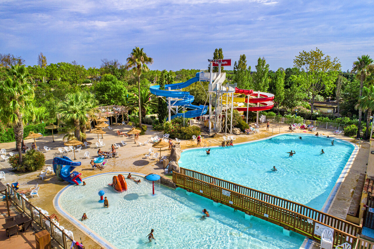 Schwimmbad, Riesenrutschen, Kinderbecken auf Camping CAPFUN Fleurs d'Agde in AGDE.
