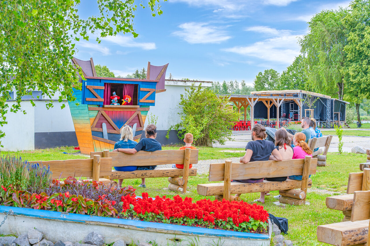 Puppentheater f�r Kinder und Erwachsene, Animation auf dem Campingplatz CAPFUN Fort Falabraque in Seltz (67).