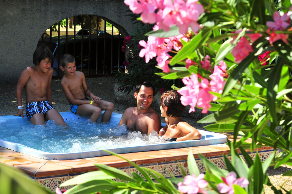 Les Fumades, Holiday Park Languedoc Roussillon - 6