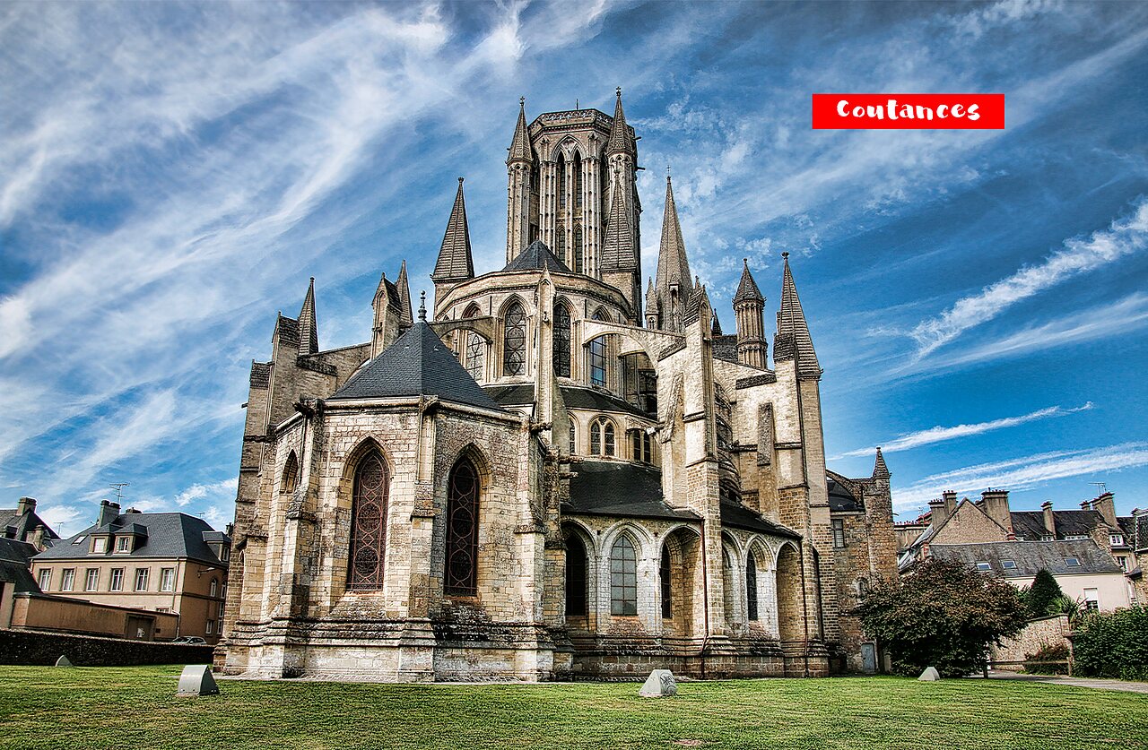Kathedrale von Coutances, ein historisches Denkmal in der Normandie zu besichtigen.