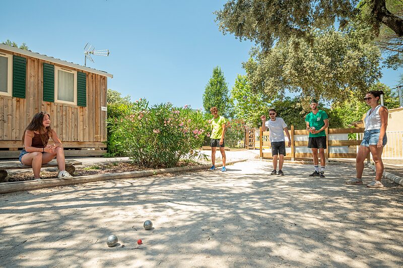 Camping Gorges du Gardon in Vers Pont du Gard, Wasserpark - Clicochic