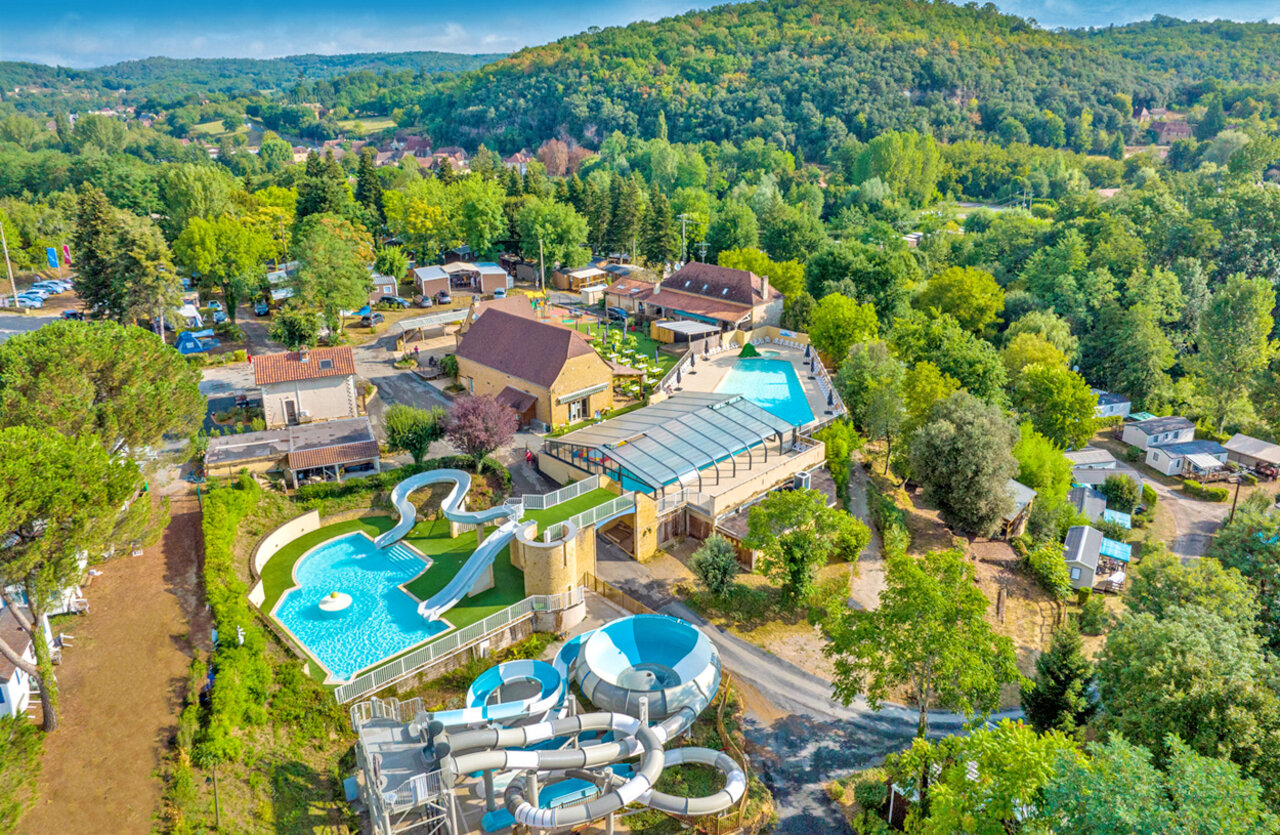 Water slides, swimming pools and accommodations at VAGUES OCEANES Granges campsite in GROLEJAC (24).