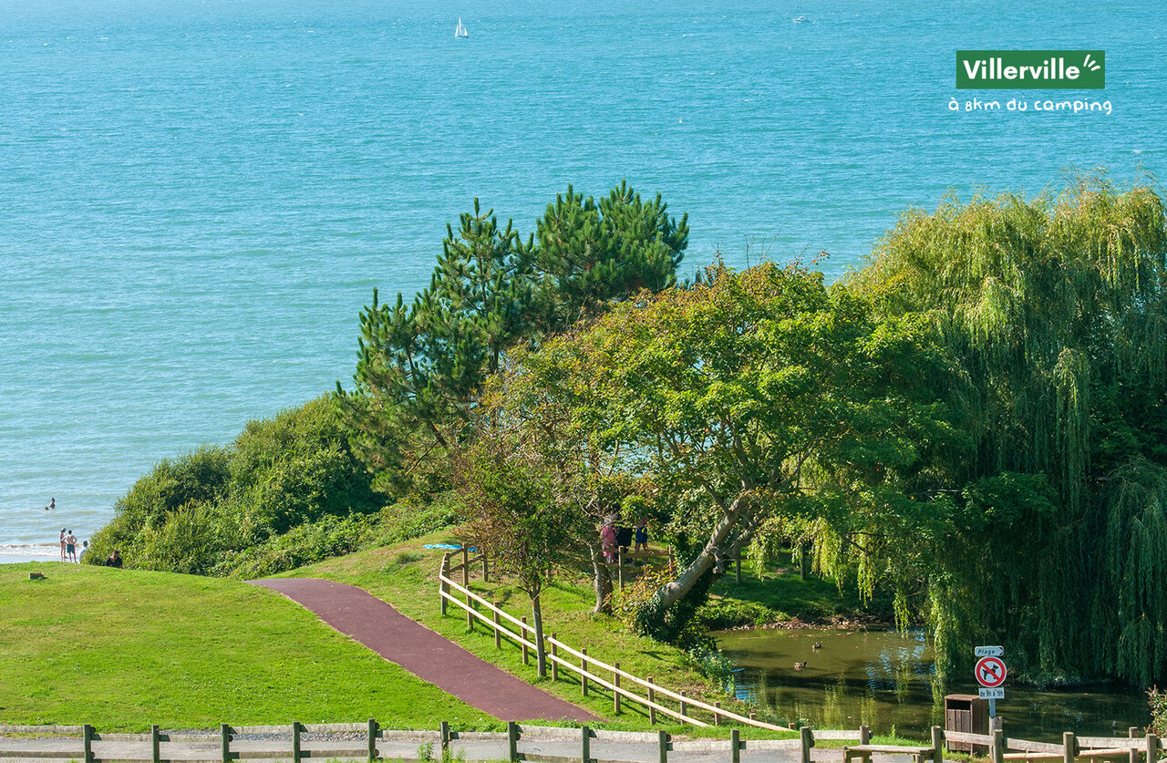 Strand von Villerville und Meer, Ausflugsziel nahe dem Campingplatz.
