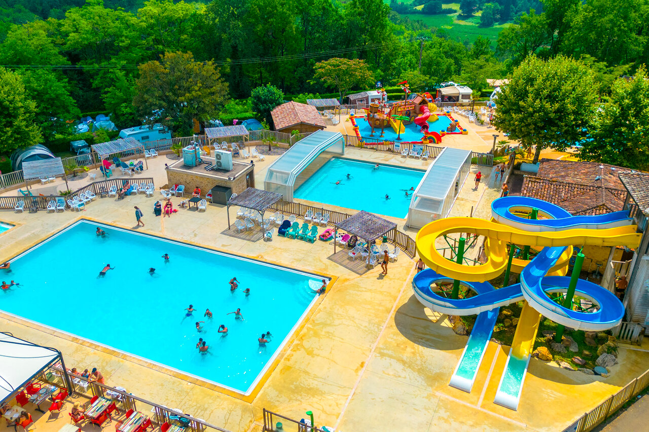 Pools, slides, games at CAPFUN Hauts de Ratebout campsite in STE FOY DE BELVES (24).