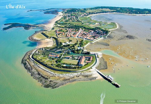 Île d'Aix, aerial view of the fortified village and beaches in Charente-Maritime.