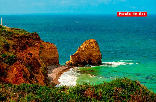 Pointe du Hoc, felsige Klippen und t�rkisfarbenes Meer in der Normandie, nahe Grandcamp-Maisy.