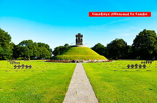 Cimetière militaire allemand de La Cambe, lieu de mémoire en Normandie.