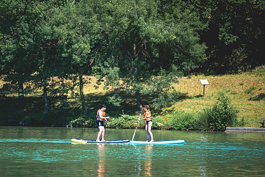 Paddeln auf See, Camping CAPFUN Lac des 3 Vallées, Lectoure (32).