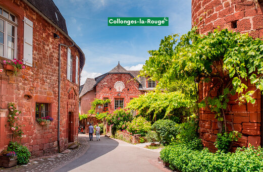 Dorp Collonges-la-Rouge, rode zandstenen huizen, Corr�ze, Nouvelle-Aquitaine.