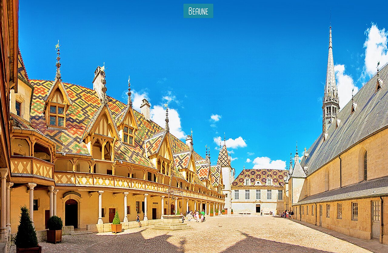 Hospicios de Beaune, monumento hist�rico con tejados coloridos, para visitar en Borgo�a.