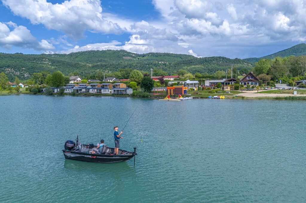 Lac du Lit du Roi, Holiday Park Rhone Alpes - 18