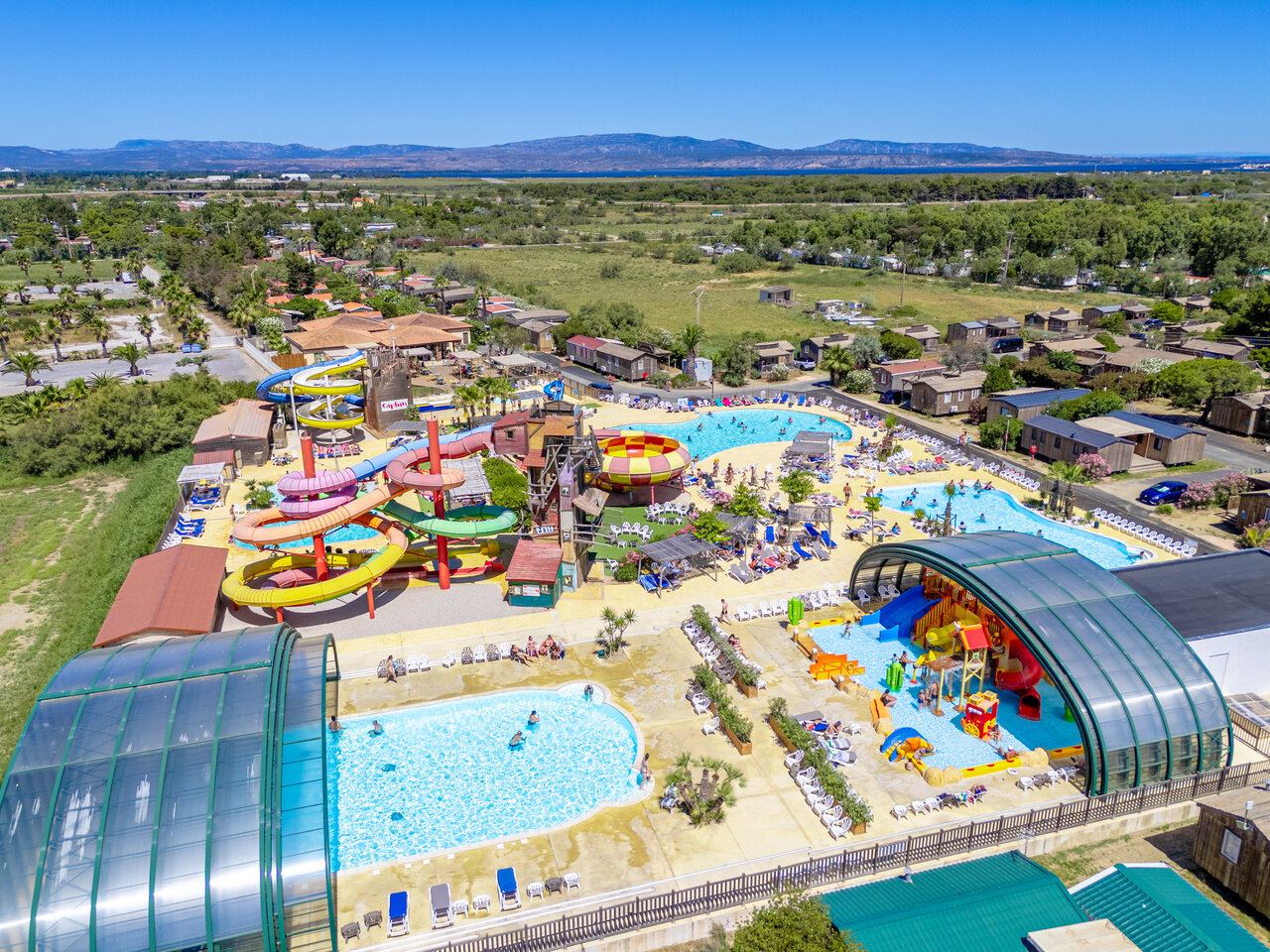 Gro�er Wasserpark auf dem Campingplatz CAPFUN Las Bousigues in Le Barcar�s (66).