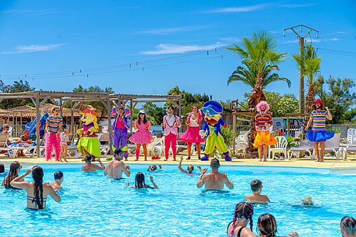 Animation und Pool auf dem Campingplatz CAPFUN Las Bousigues in Le Barcarès (66).