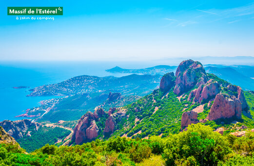 Massif de l'Est�rel, Felslandschaften und Mittelmeer, nahe Fr�jus und Saint-Rapha�l.