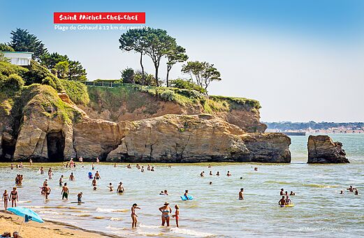 Gohaud Strand in Saint-Michel-Chef-Chef, Schwimmen und Felsenklippen in Loire-Atlantique.