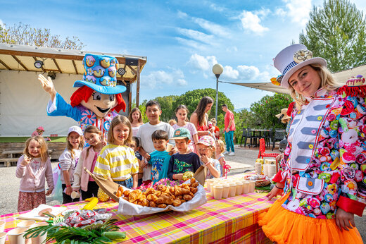 Kinderanimation, Maskottchen und Snack auf Campingplatz CAPFUN Malissonne in LA CADIERE D'AZUR (83).