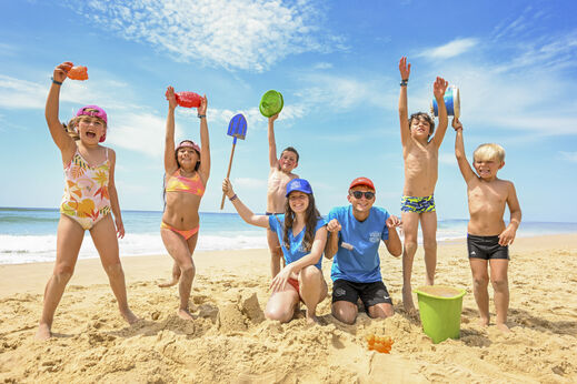 Strandspiele auf Camping VAGUES OCEANES Marina Landes in Mimizan (40).
