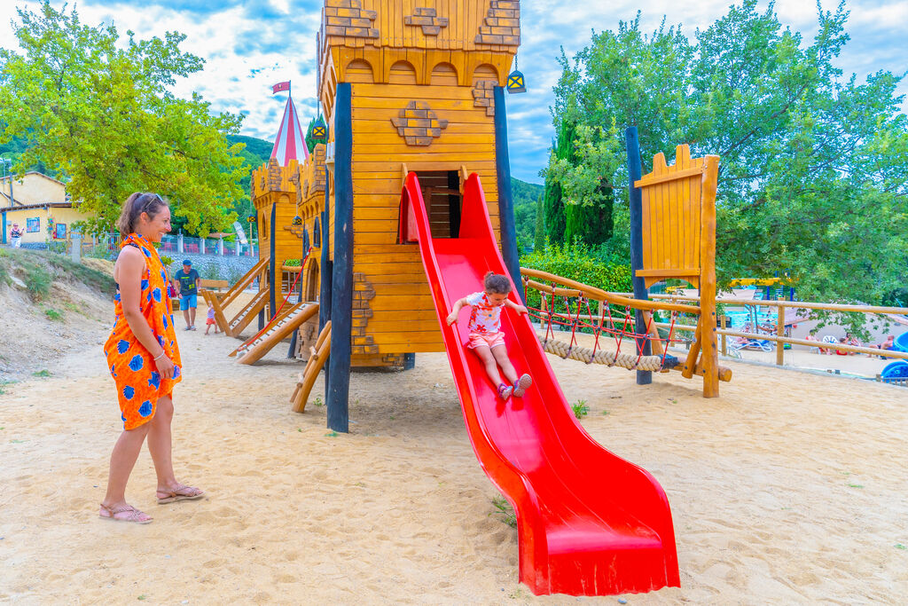 Le Merle Roux, Campingplatz Rhone Alpes - 2