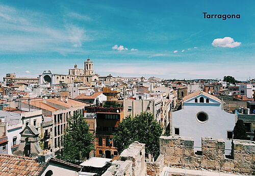 Panoramablick auf die historische Stadt Tarragona, Katalonien, Spanien.