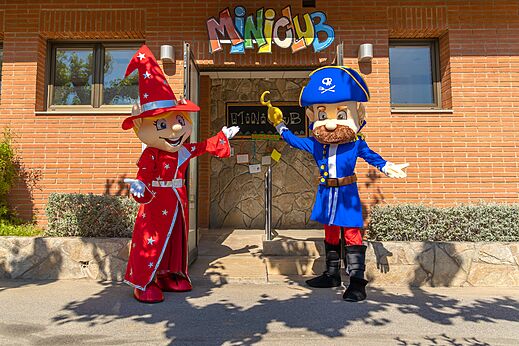 Maskottchen des Miniclubs und Eingang der Animationen auf dem Campingplatz CAPFUN Mirmanda in Cambrils - Vinyols i els Arcs (43).