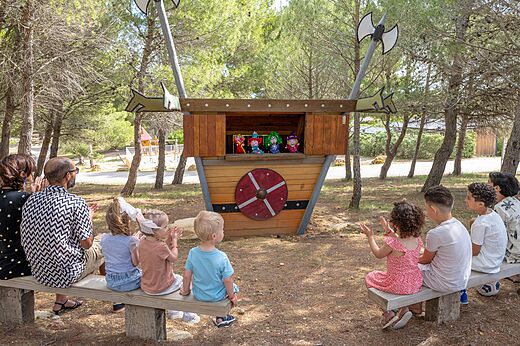 Puppentheater für Kinder und Erwachsene auf Campingplatz CAPFUN La Nautique Narbonne (11).